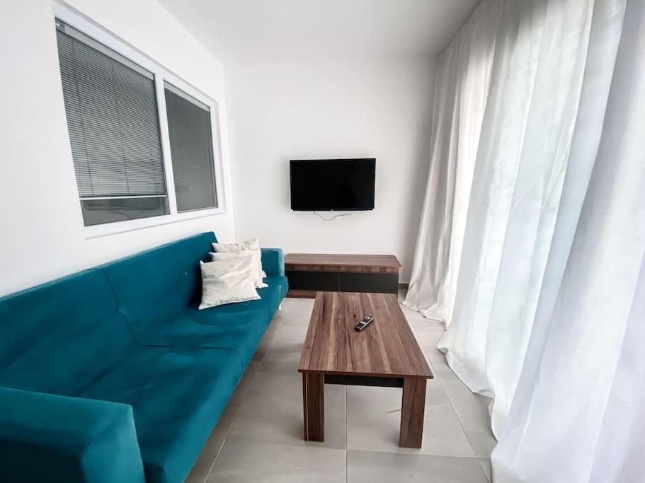 Paradise Beach Front Resort Vokolidha ภายนอก รูปภาพ